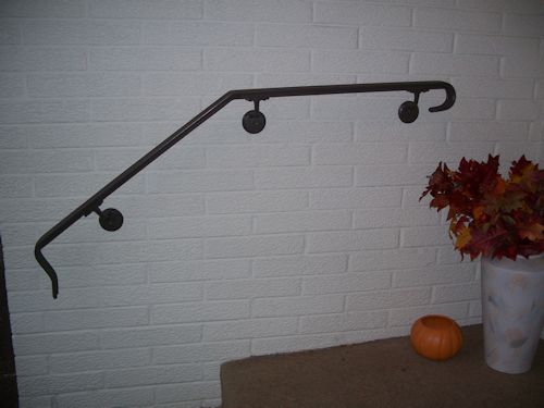 handrail-eg01.JPG