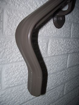 handrail-eg03.JPG